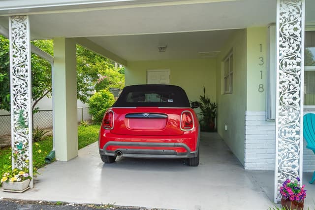 1318 CARDINAL Lane, Lantana FL 33462 - Lantana, FL - Photo 7