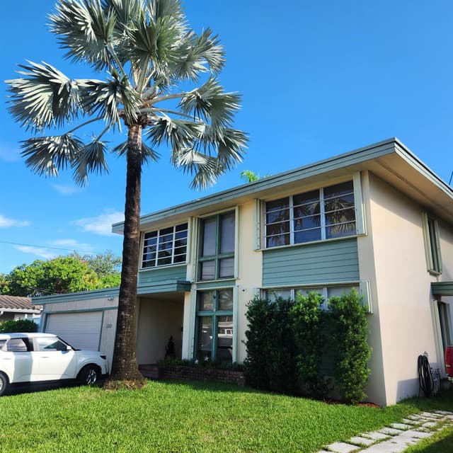1709 W LAS OLAS Boulevard, Fort Lauderdale FL 33312 - Fort Lauderdale, FL - Photo 2