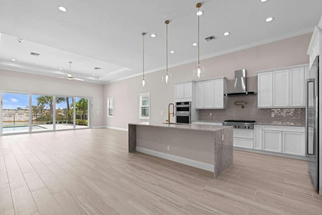 12598 NAUTILUS Circle, Palm Beach Gardens FL 33412 - Palm Beach Gardens, FL - Photo 3