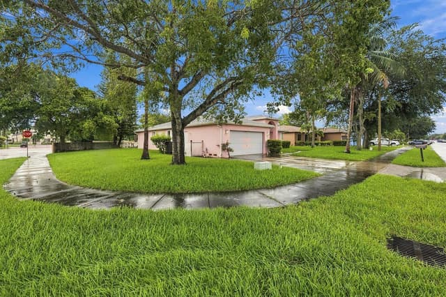 3243 NW 43RD Place, Oakland Park FL 33309 - Oakland Park, FL - Photo 3