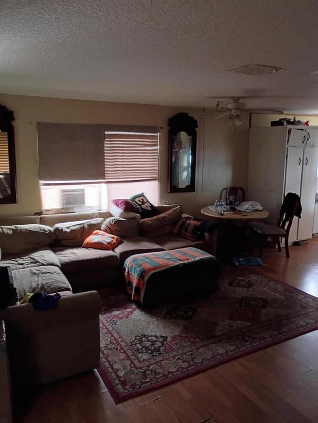 6851 SW 6th Street, Pembroke Pines FL 33023 - Pembroke Pines, FL - Photo 6