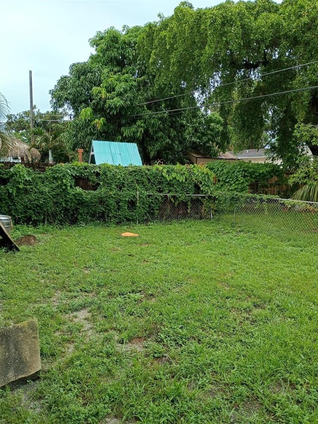 6851 SW 6th Street, Pembroke Pines FL 33023 - Pembroke Pines, FL - Photo 4