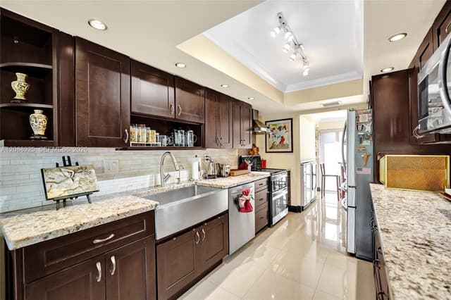 403 Dunwoody Ln # 38, Hollywood FL 33021 - Hollywood, FL - Photo 2