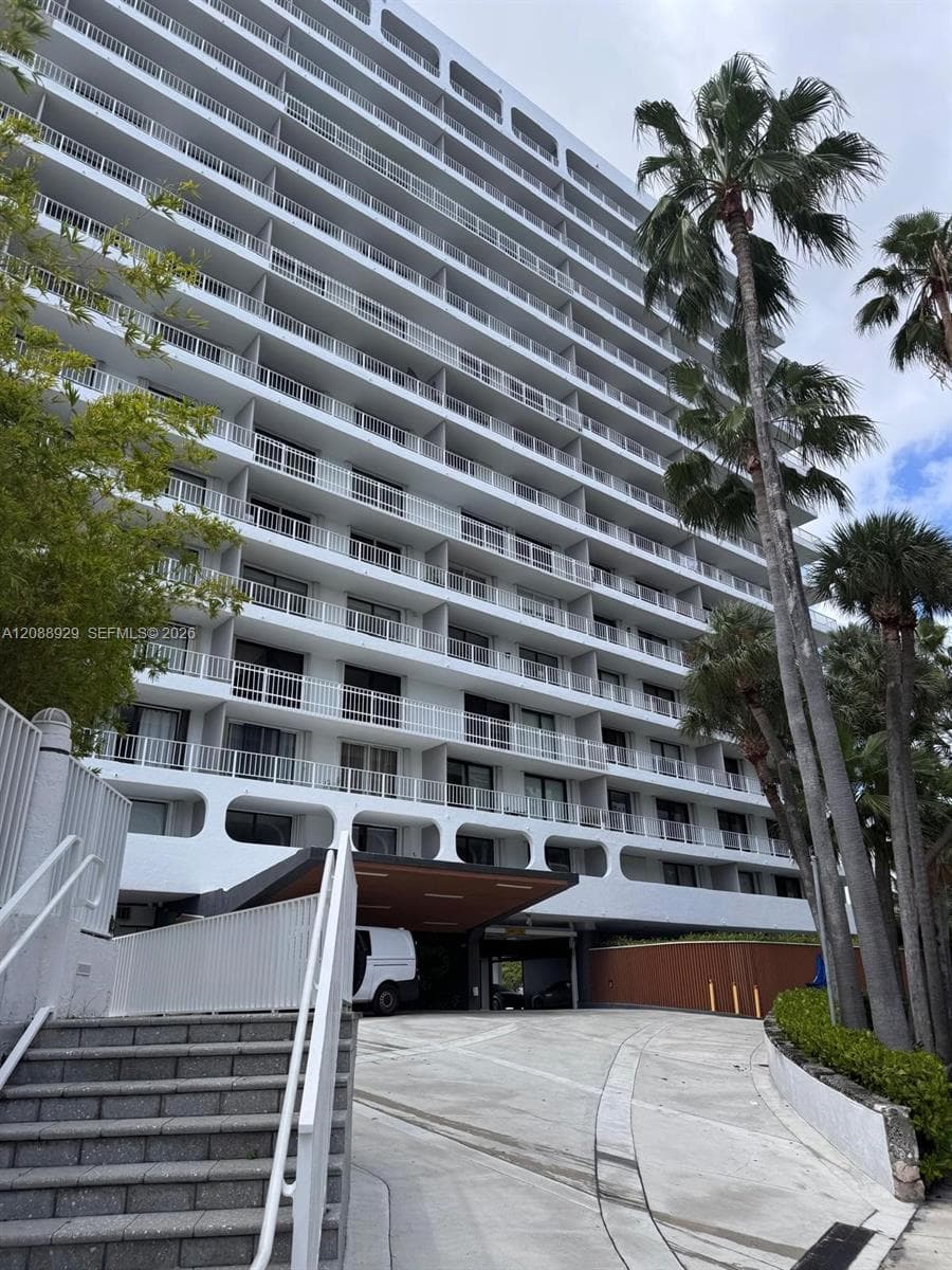 200 SE 15th Rd # 7D, Miami FL 33129 - Miami, FL - Photo 1