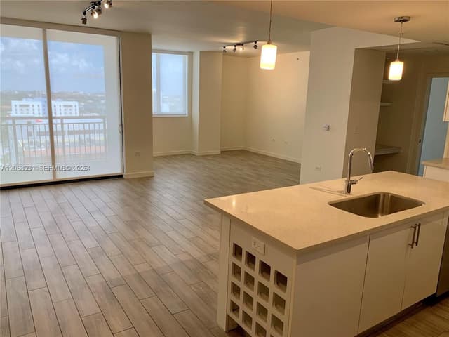 999 SW 1st Ave # 3206, Miami FL 33130 - Miami, FL - Photo 6