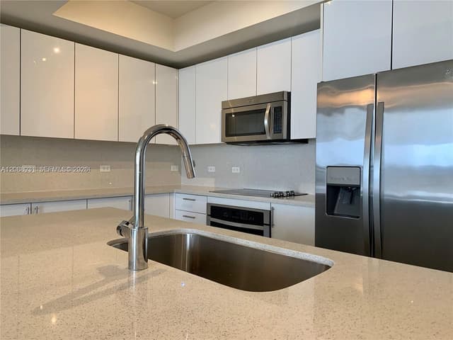 999 SW 1st Ave # 3206, Miami FL 33130 - Miami, FL - Photo 5