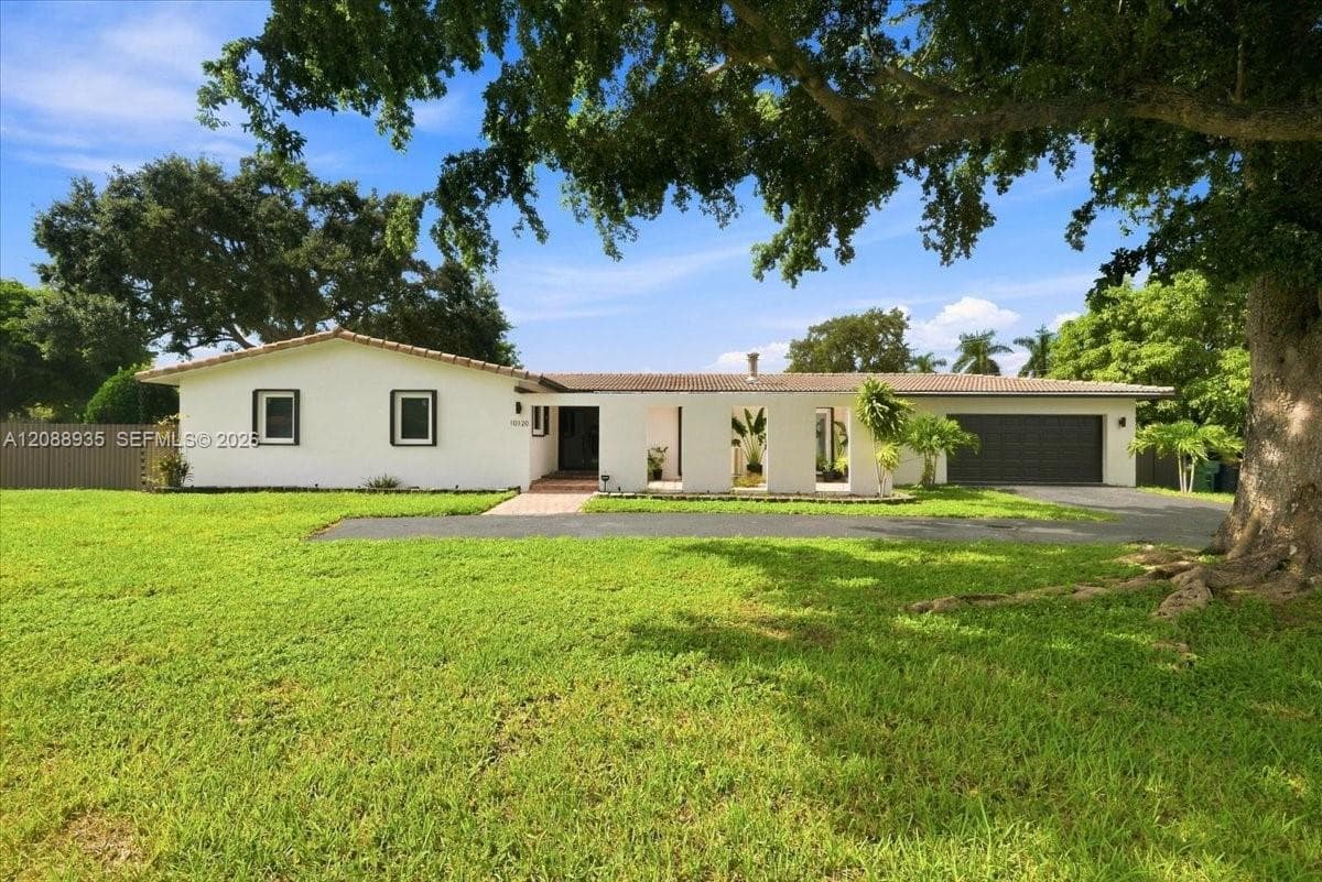 10120 SW 128th St, Miami FL 33176