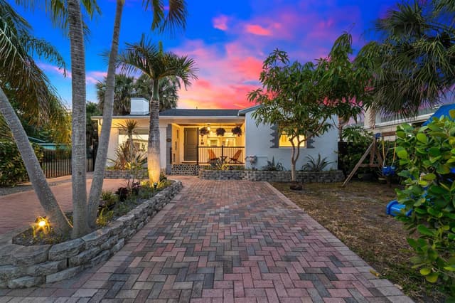 425 32nd Street, West Palm Beach FL 33407 - West Palm Beach, FL - Photo 4