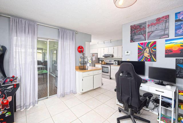 9411 NW 74TH Place, Tamarac FL 33321 - Tamarac, FL - Photo 7