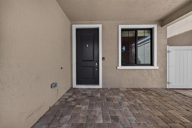 295 NW 33RD Lane, Pompano Beach FL 33069 - Pompano Beach, FL - Photo 3