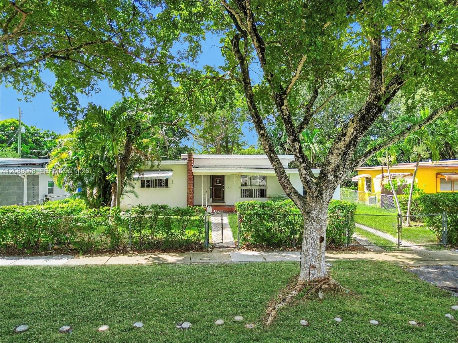 340 NW 128th St, North Miami FL 33168 - North Miami, FL - Photo 1