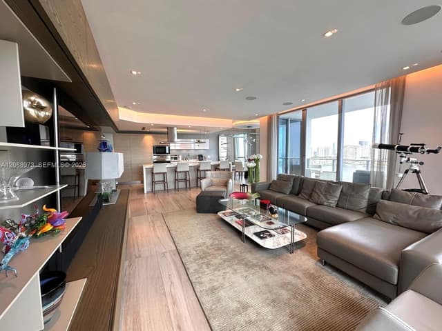 17111 Biscayne Blvd # 2210, North Miami Beach FL 33160 - North Miami Beach, FL - Photo 5