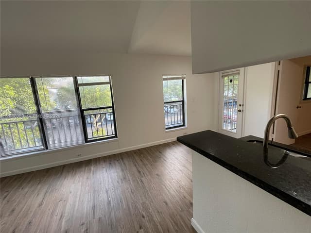 8739 NW 39th St # 8739, Sunrise FL 33351 - Sunrise, FL - Photo 4
