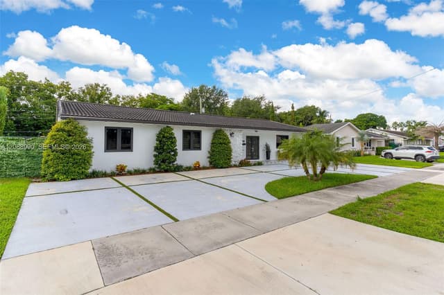 10010 SW 85th Ter, Miami FL 33173 - Miami, FL - Photo 2