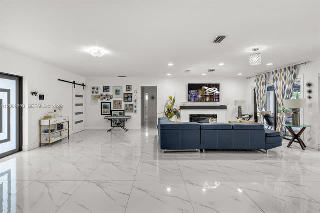 10010 SW 85th Ter, Miami FL 33173 - Miami, FL - Photo 7