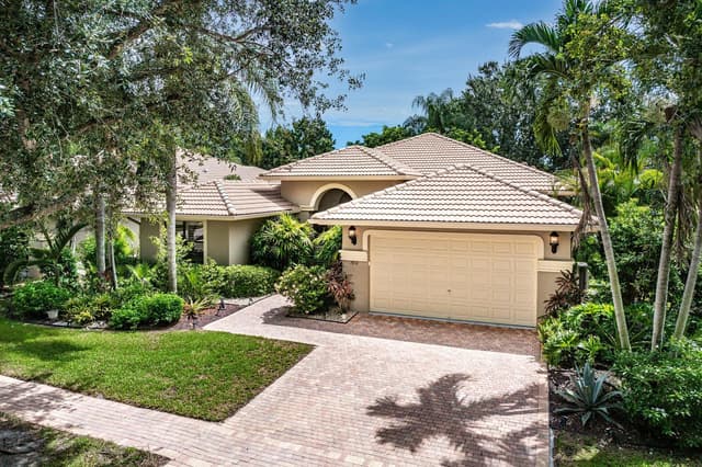 7831 Via Grande, Boynton Beach FL 33437 - Boynton Beach, FL - Photo 2