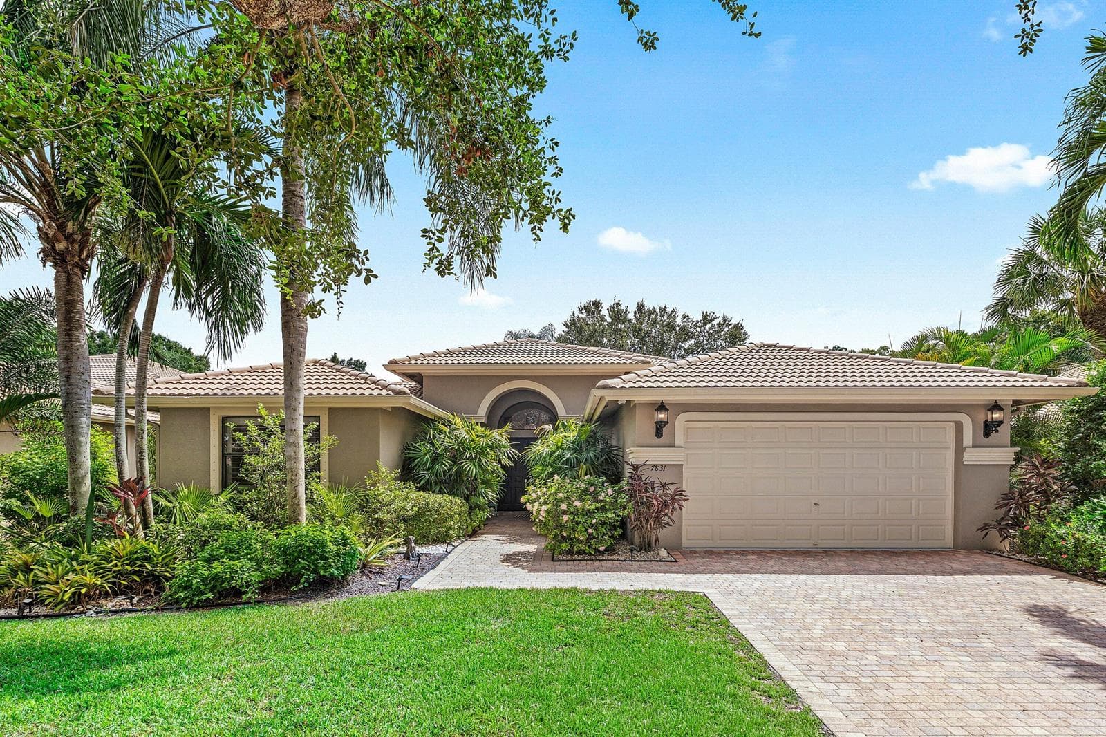 7831 Via Grande, Boynton Beach FL 33437 - Boynton Beach, FL - Photo 1
