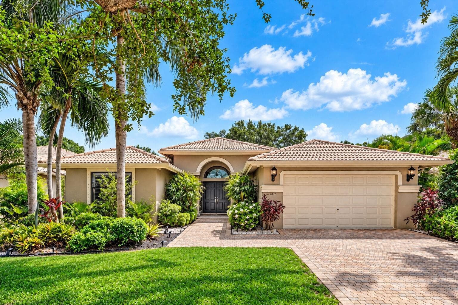 7831 Via Grande, Boynton Beach FL 33437