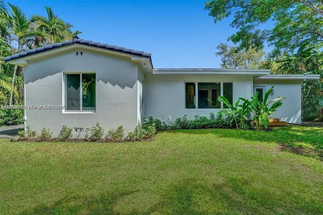 630 NE 52nd Ter, Miami FL 33137 - Miami, FL - Photo 4