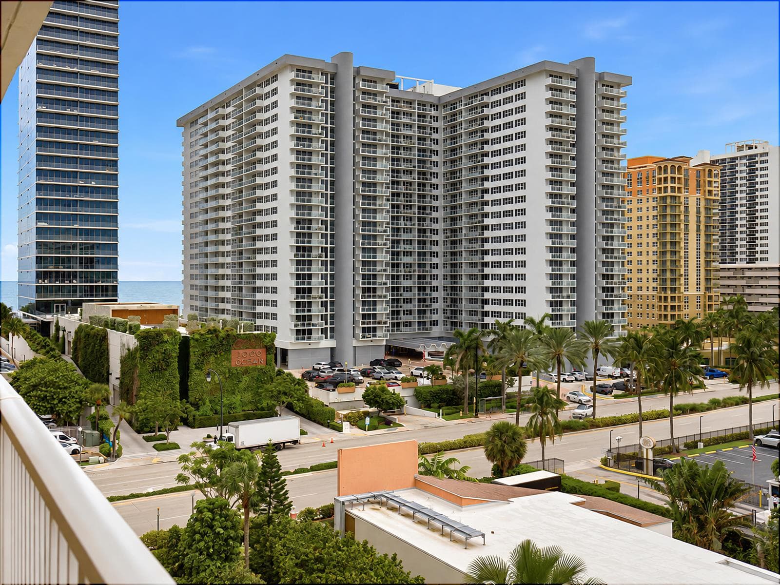 1985 S OCEAN Drive # 6G, Hallandale Beach FL 33009