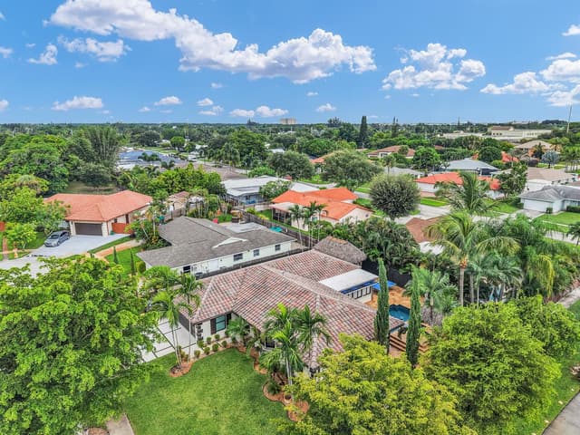 1167 Jason Way, West Palm Beach FL 33406 - West Palm Beach, FL - Photo 2