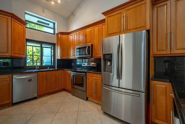 2840 S OAKLAND FOREST Drive # 2703, Oakland Park FL 33309 - Oakland Park, FL - Photo 7