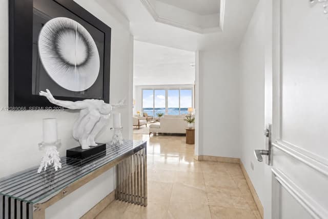 808 Brickell Key Dr # 2002, Miami FL 33131 - Miami, FL - Photo 2