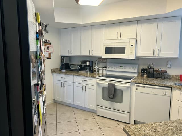4338 Hazel Avenue # D, Palm Beach Gardens FL 33410 - Palm Beach Gardens, FL - Photo 3