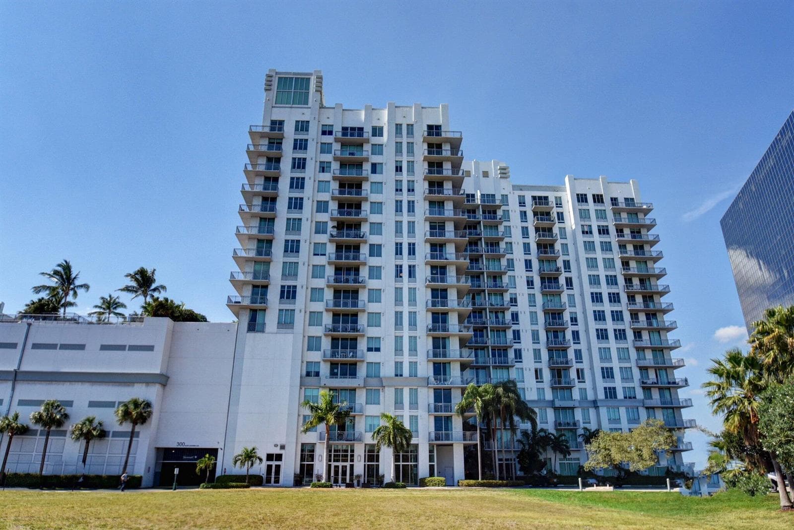 300 S Australian Avenue # 128, West Palm Beach FL 33401 - West Palm Beach, FL - Photo 1