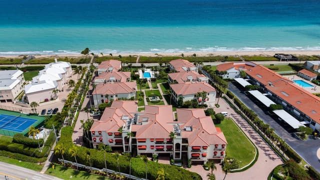 5833 N OCEAN Boulevard # D2, Ocean Ridge FL 33435 - Ocean Ridge, FL - Photo 2