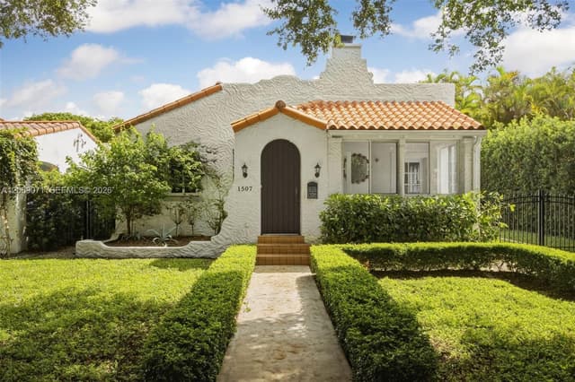 1507 Columbus Blvd, Coral Gables FL 33134 - Coral Gables, FL - Photo 2