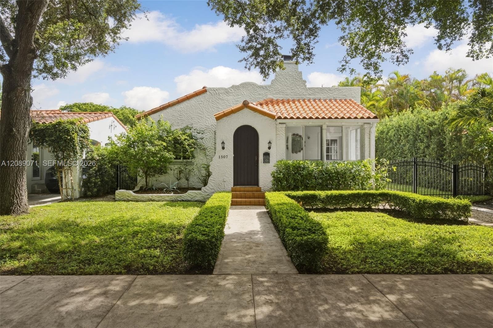1507 Columbus Blvd, Coral Gables FL 33134 - Coral Gables, FL - Photo 1