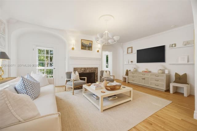 1507 Columbus Blvd, Coral Gables FL 33134 - Coral Gables, FL - Photo 5