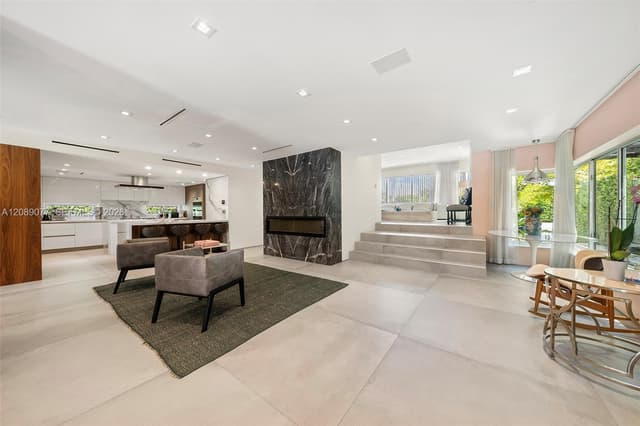 110 Venetian Way, Miami Beach FL 33139 - Miami Beach, FL - Photo 4