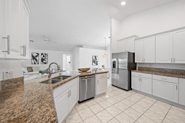 6857 BLUE BAY Circle, Lake Worth FL 33467 - Lake Worth, FL - Photo 6