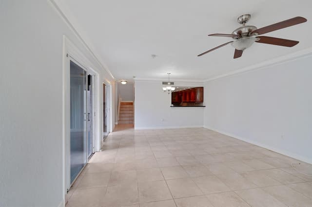 557 NW 97TH Avenue, Plantation FL 33324 - Plantation, FL - Photo 3
