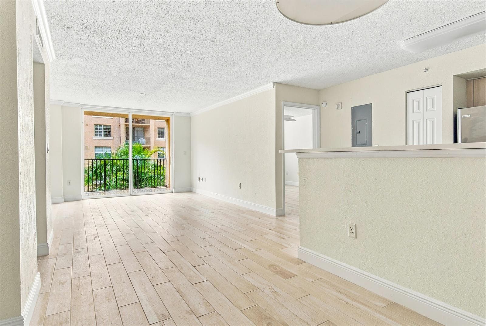 1801 N Flagler Drive, West Palm Beach FL 33407 - West Palm Beach, FL - Photo 1