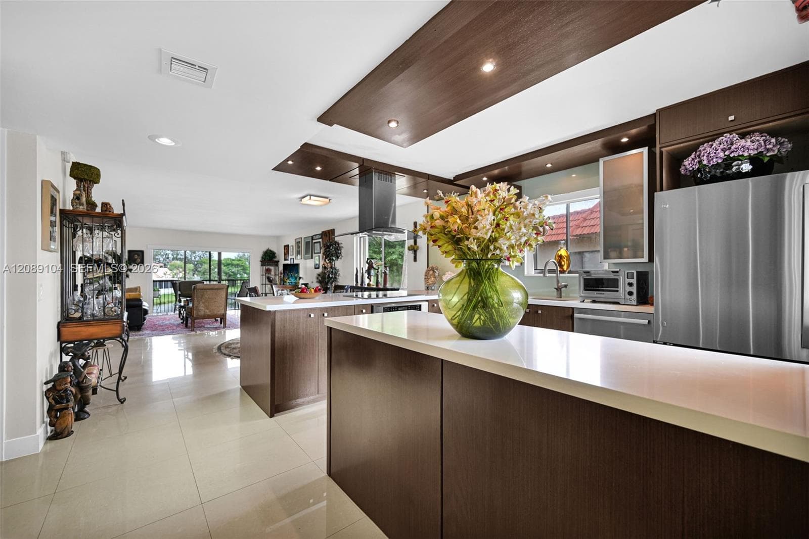 374 Lakeview Dr # 204, Weston FL 33326 - Weston, FL - Photo 1