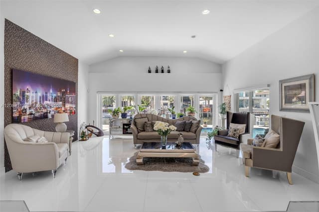 3364 NE 167th St, North Miami Beach FL 33160 - North Miami Beach, FL - Photo 3