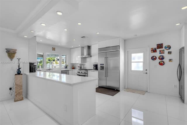3364 NE 167th St, North Miami Beach FL 33160 - North Miami Beach, FL - Photo 5
