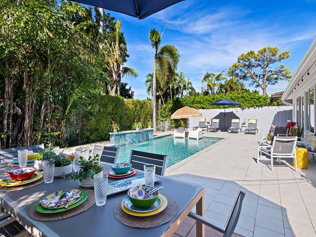 1913 N VICTORIA PARK Road, Fort Lauderdale FL 33305 - Fort Lauderdale, FL - Photo 2