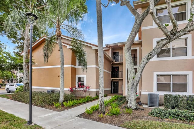 8891 Wiles Rd # 102, Coral Springs FL 33067 - Coral Springs, FL - Photo 2