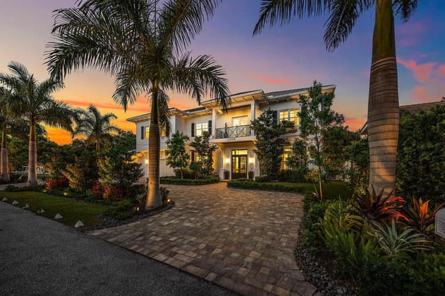 12898 S Shore Drive, Palm Beach Gardens FL 33410 - Palm Beach Gardens, FL - Photo 5