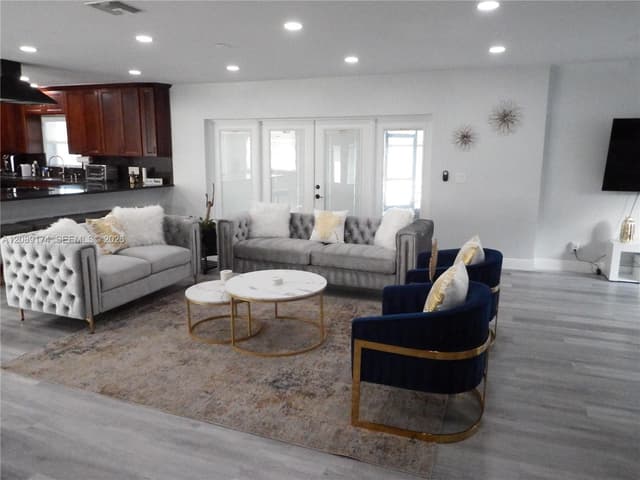 1711 N 50th Ave, Hollywood FL 33021 - Hollywood, FL - Photo 6