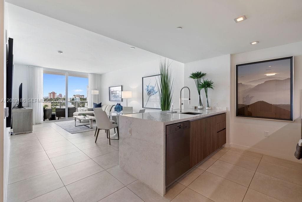 401 N Birch Rd # 610, Fort Lauderdale FL 33304 - Fort Lauderdale, FL - Photo 1