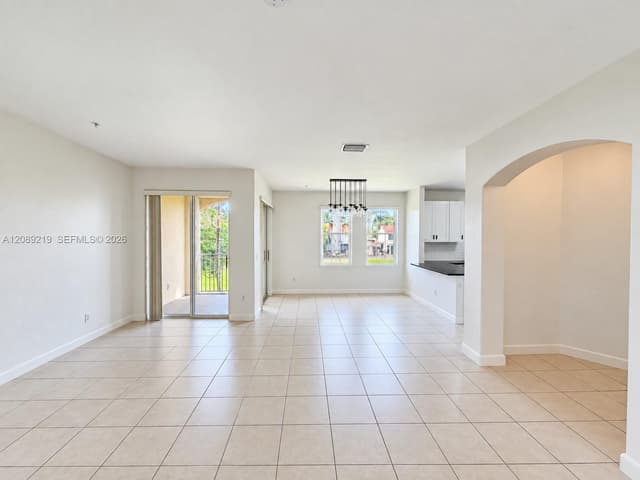 10242 NW 7th St # 203, Miami FL 33172 - Miami, FL - Photo 3