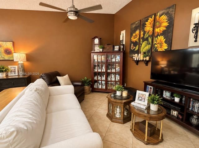 7642 NW 38th Ct, Sunrise FL 33351 - Sunrise, FL - Photo 4