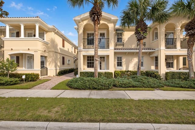 4506 Illicium Drive, Palm Beach Gardens FL 33418 - Palm Beach Gardens, FL - Photo 2