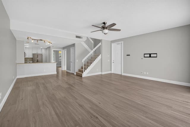 4506 Illicium Drive, Palm Beach Gardens FL 33418 - Palm Beach Gardens, FL - Photo 7