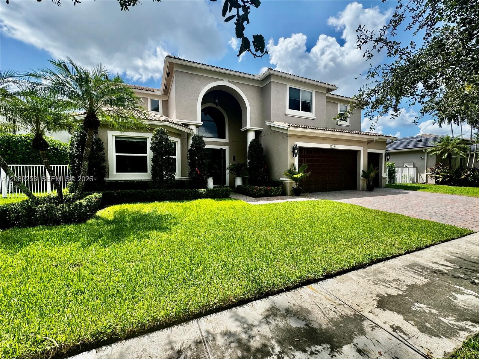 19510 S Coquina Way, Weston FL 33332 - Weston, FL - Photo 1
